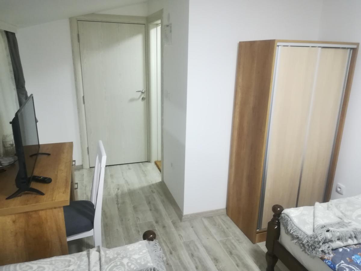 Karavan 123 Raška Esterno foto