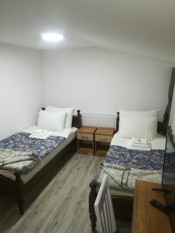 Karavan 123 Raška Esterno foto