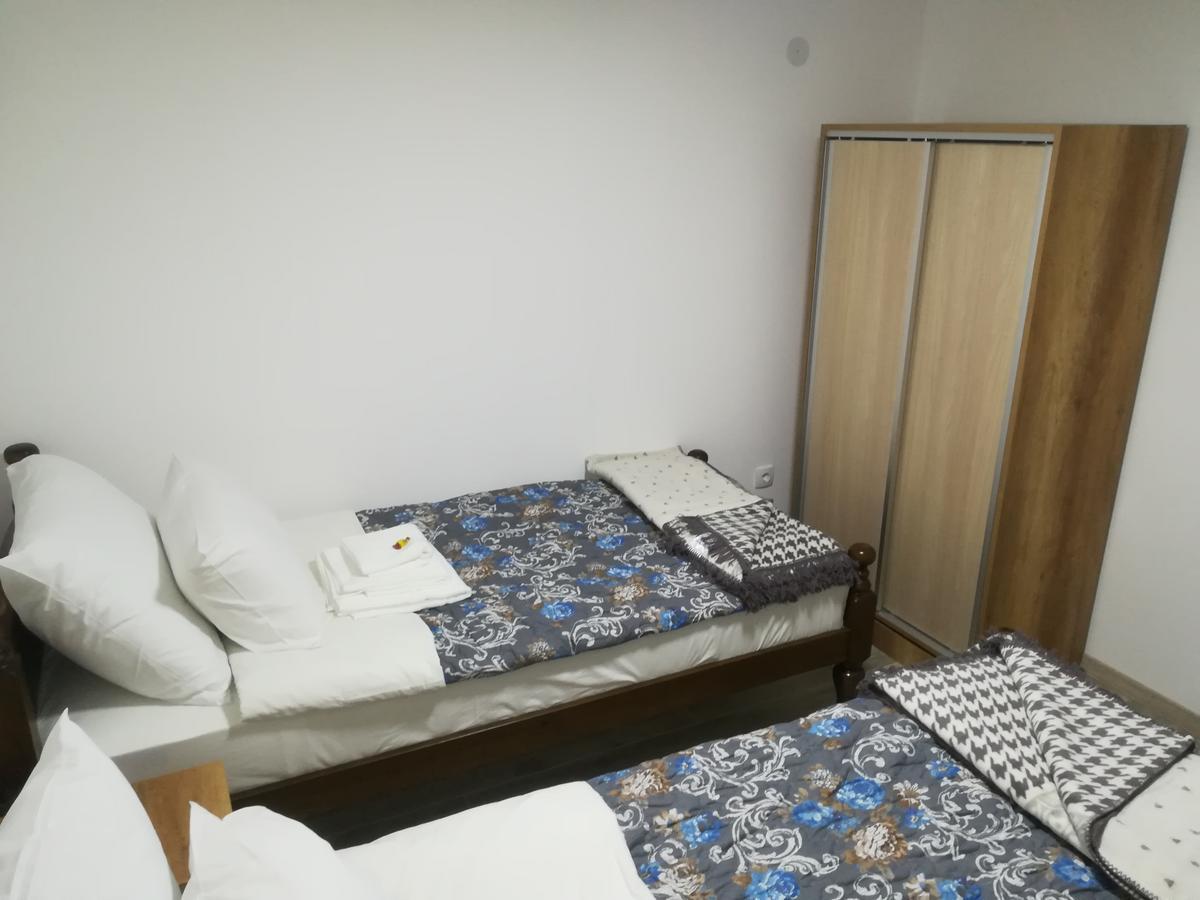 Karavan 123 Raška Esterno foto