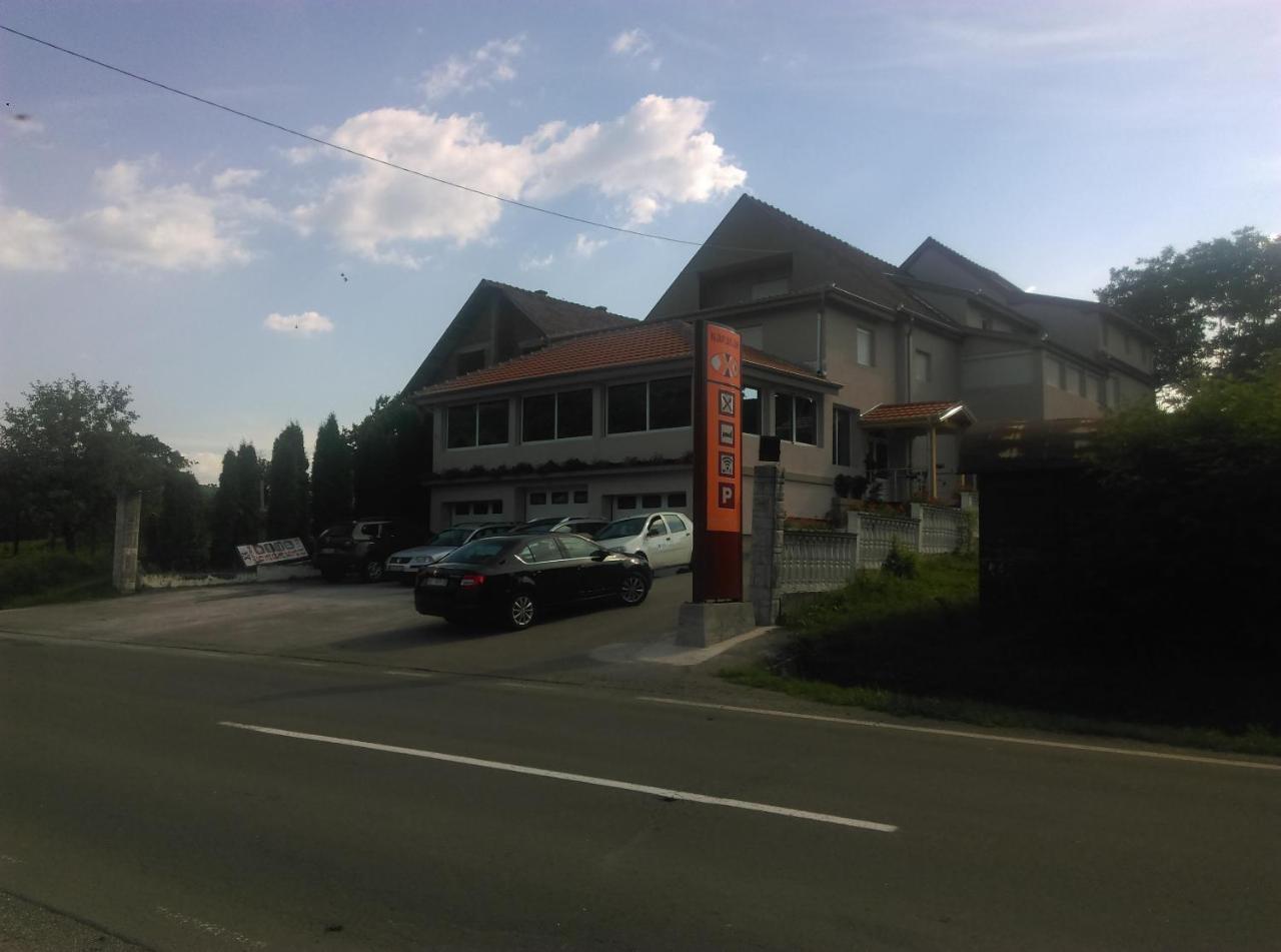 Karavan 123 Raška Esterno foto